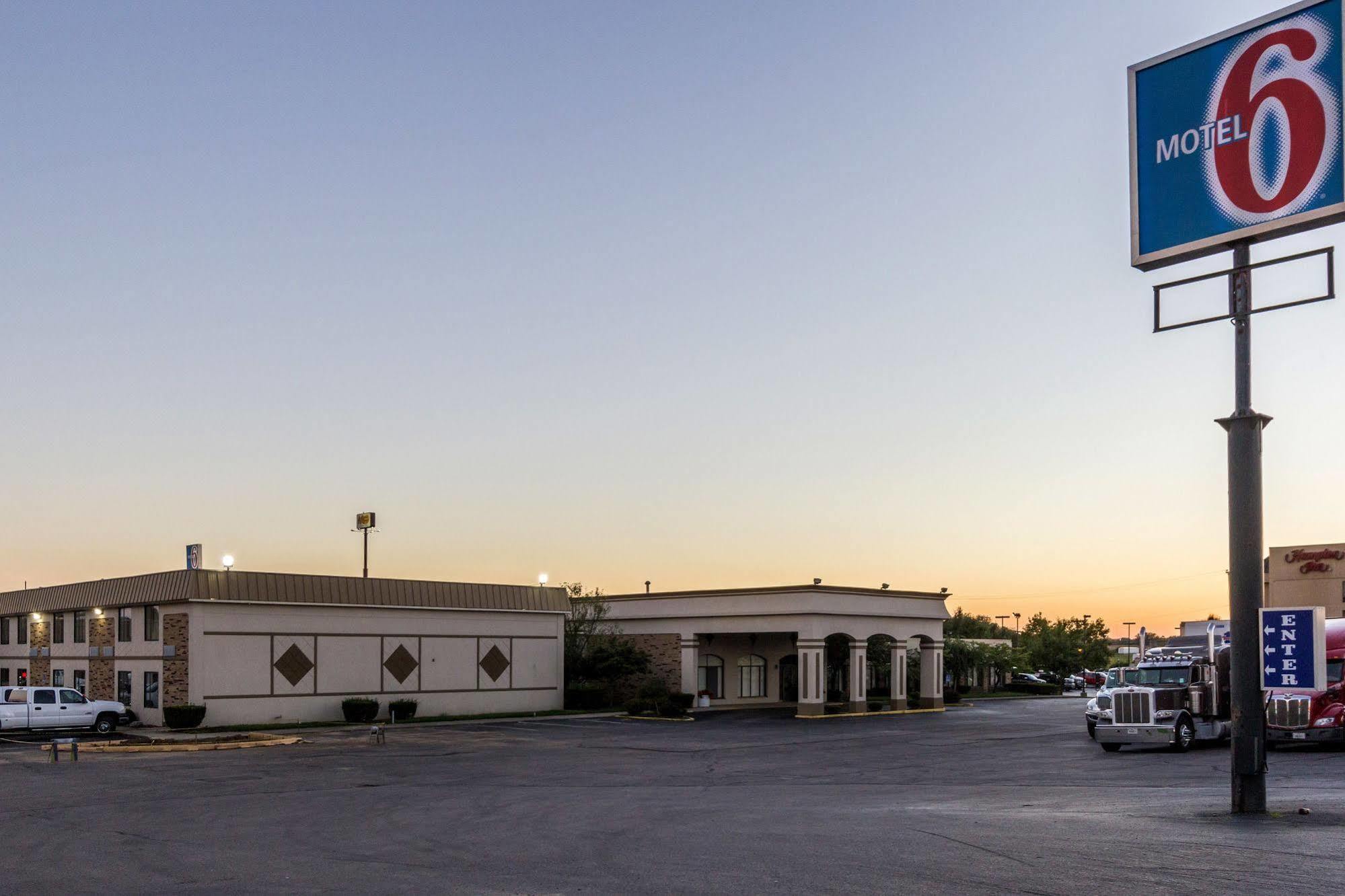 Motel 6-Springfield, Oh Eksteriør billede