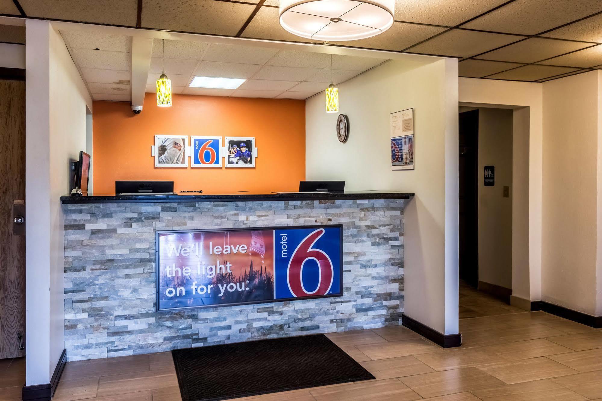 Motel 6-Springfield, Oh Eksteriør billede